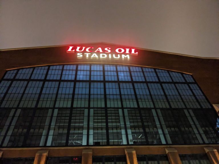 PXL_20251120_234539720